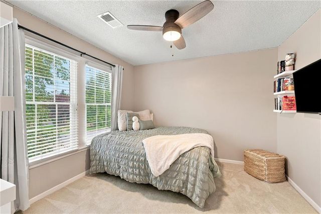 13221 W 126th Place, Overland Park, KS 66213