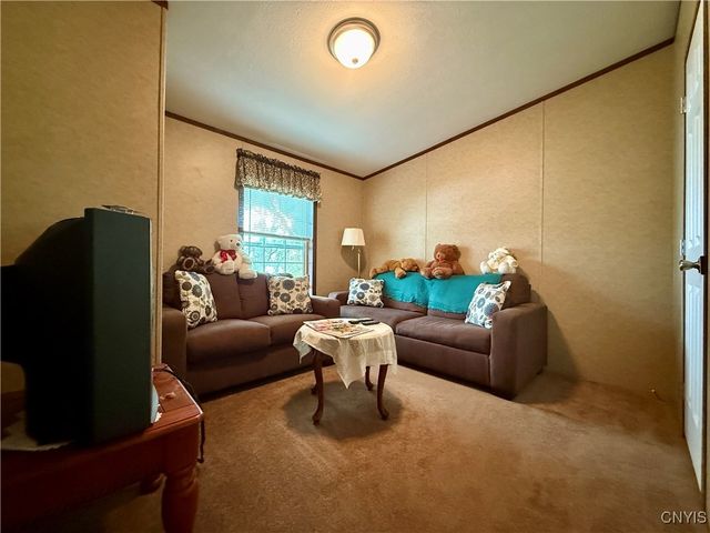 3816 County Route 6, Hammond, NY 13646