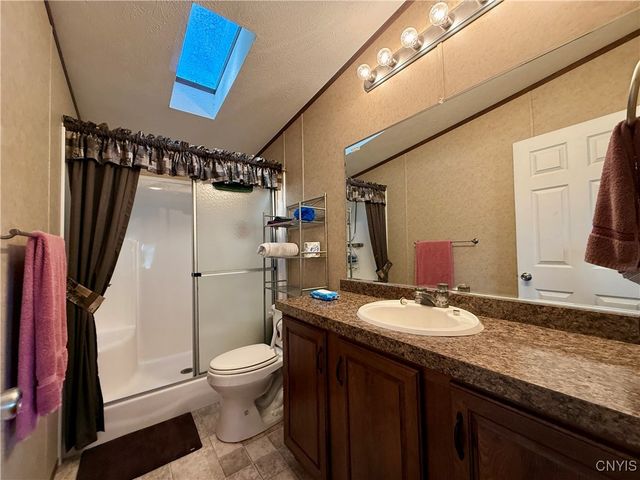 3816 County Route 6, Hammond, NY 13646