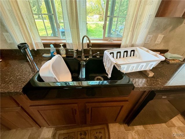 3816 County Route 6, Hammond, NY 13646