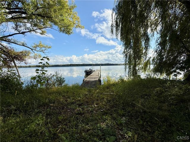 3816 County Route 6, Hammond, NY 13646