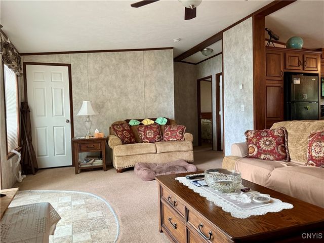 3816 County Route 6, Hammond, NY 13646