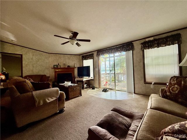 3816 County Route 6, Hammond, NY 13646