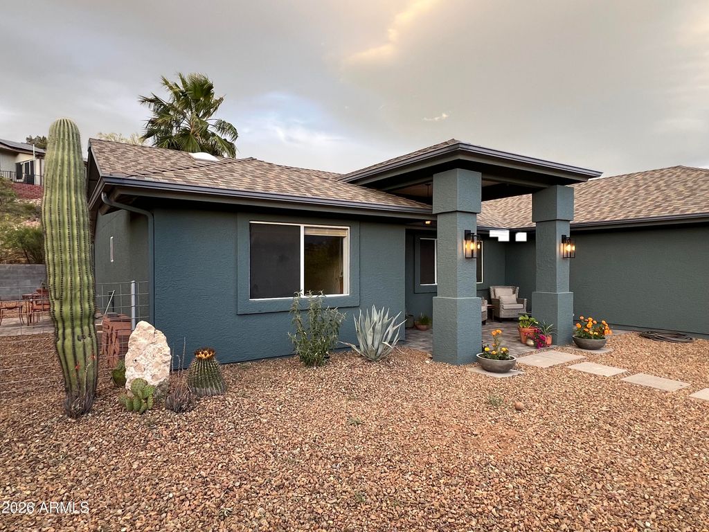 Image 1 of property listing at 950 E RIO MESA Trail, Cottonwood, AZ 86326