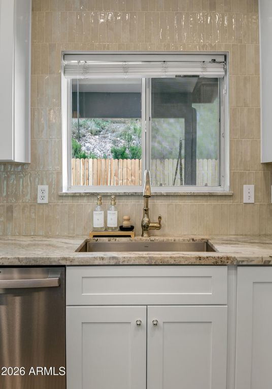 Image 18 of property listing at 950 E RIO MESA Trail, Cottonwood, AZ 86326