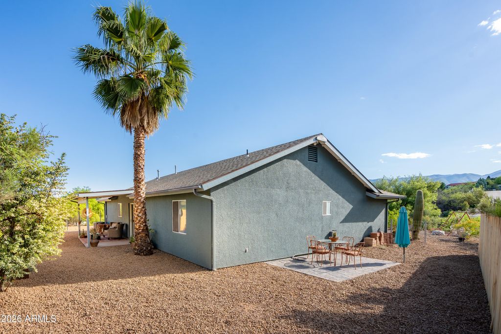 Image 42 of property listing at 950 E RIO MESA Trail, Cottonwood, AZ 86326