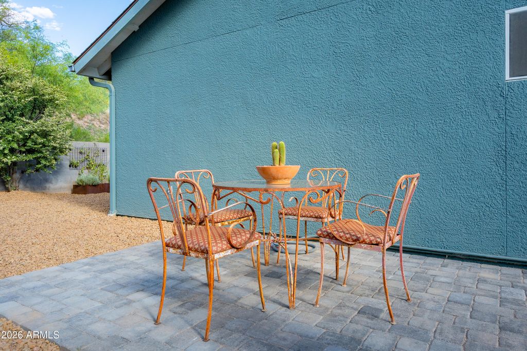 Image 43 of property listing at 950 E RIO MESA Trail, Cottonwood, AZ 86326