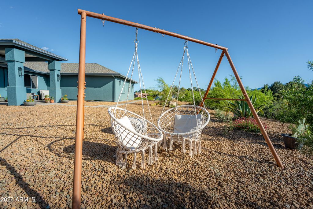 Image 45 of property listing at 950 E RIO MESA Trail, Cottonwood, AZ 86326