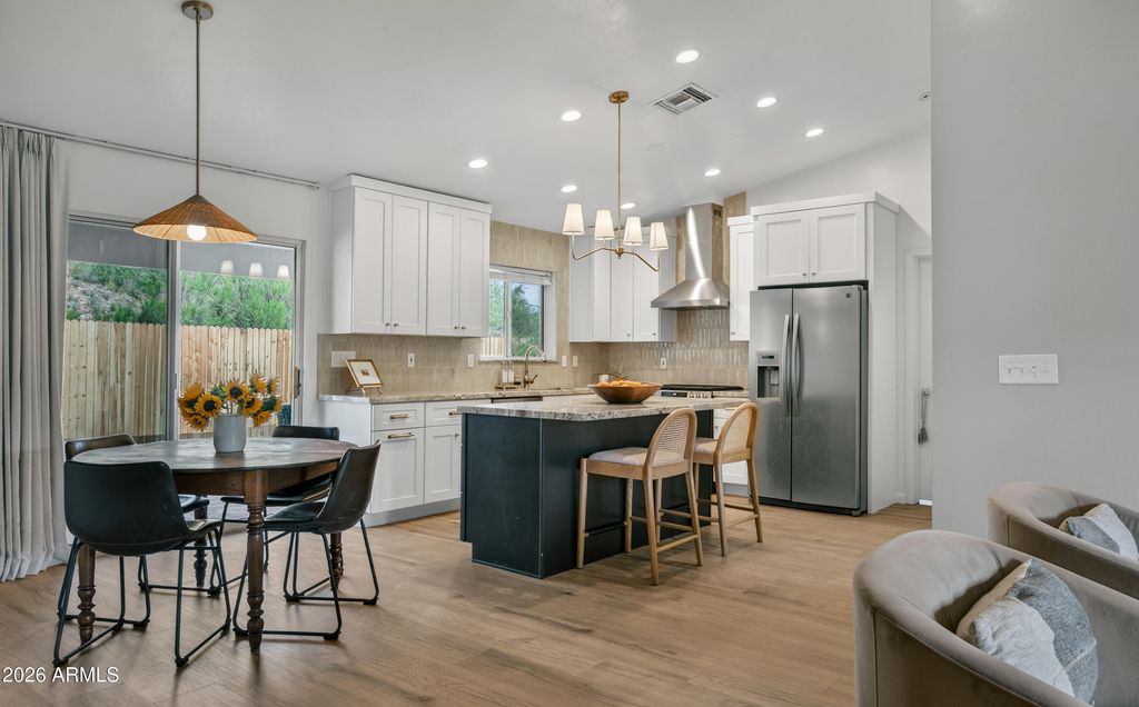 Image 8 of property listing at 950 E RIO MESA Trail, Cottonwood, AZ 86326