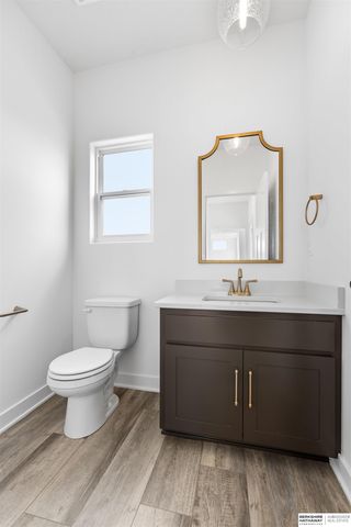 10305 Prospect Street, Papillion, NE 68046