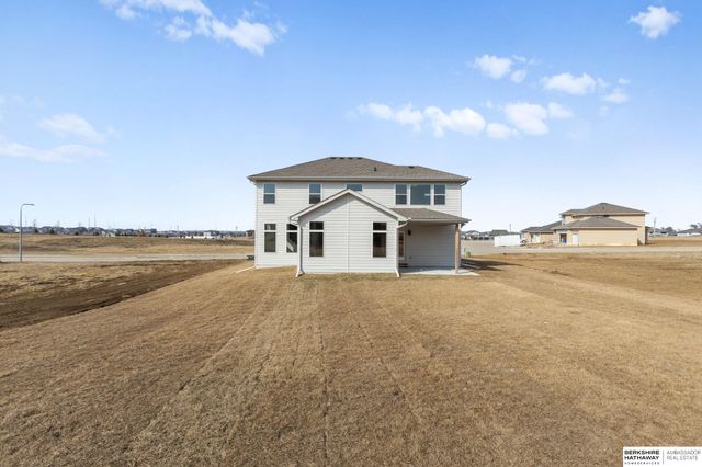 10305 Prospect Street, Papillion, NE 68046