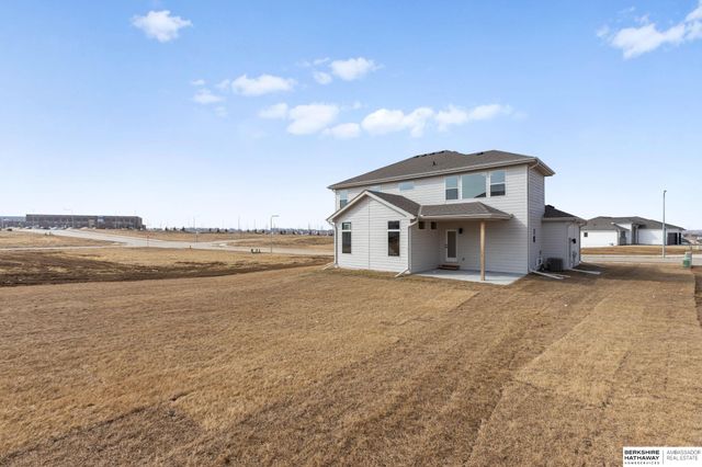 10305 Prospect Street, Papillion, NE 68046
