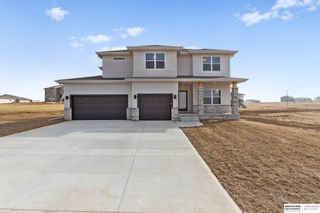 10305 Prospect Street, Papillion, NE 68046
