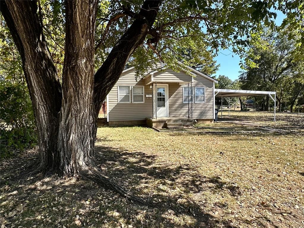 1003 N Minnesota, Shawnee, OK 74801