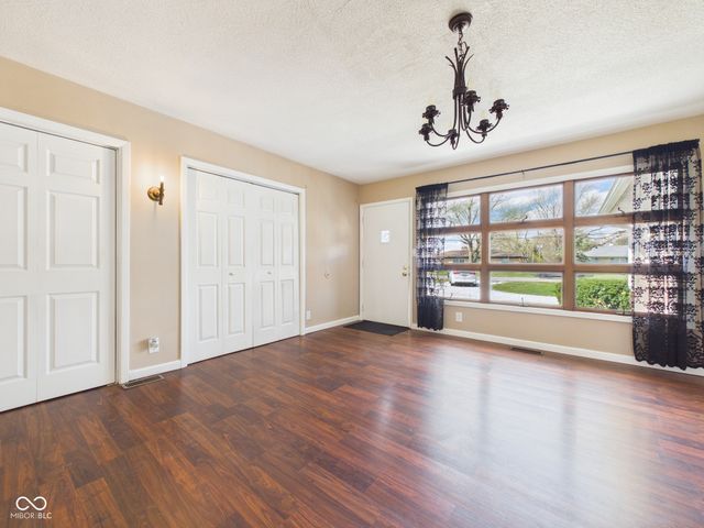 1925 Lindberg Road, Anderson, IN 46012