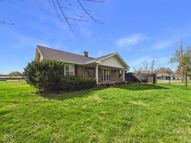 1925 Lindberg Road, Anderson, IN 46012