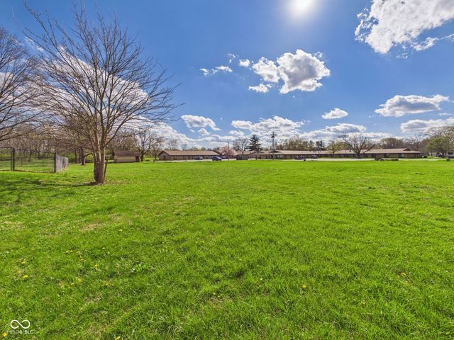 1925 Lindberg Road, Anderson, IN 46012