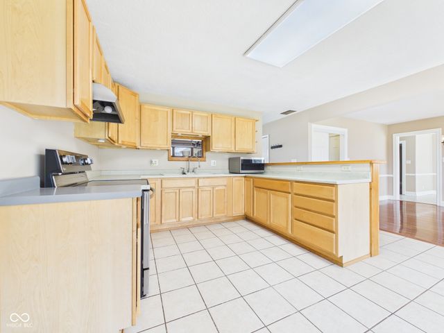 1925 Lindberg Road, Anderson, IN 46012