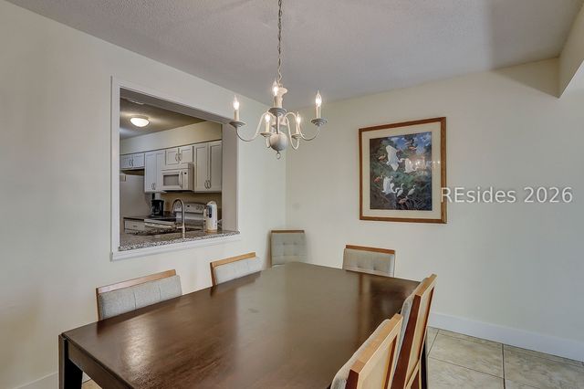 10 Lighthouse Rd Apt 455, Hilton Head Island, SC 29928