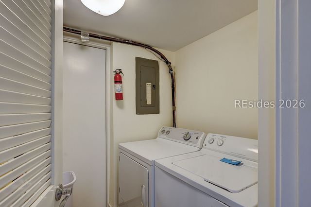 10 Lighthouse Rd Apt 455, Hilton Head Island, SC 29928