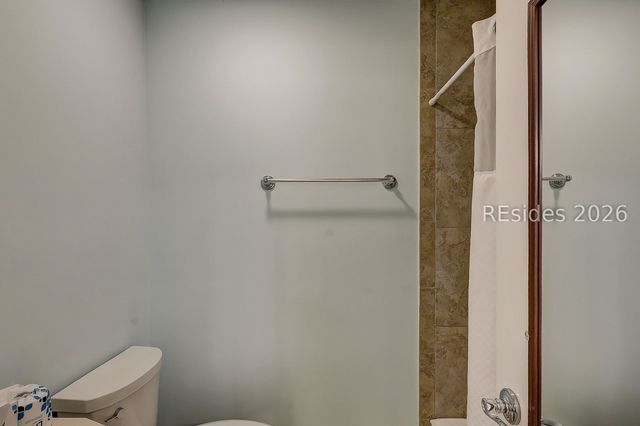 10 Lighthouse Rd Apt 455, Hilton Head Island, SC 29928