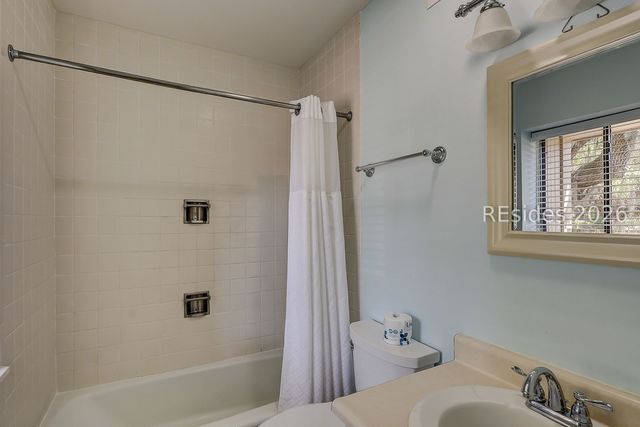 10 Lighthouse Rd Apt 455, Hilton Head Island, SC 29928
