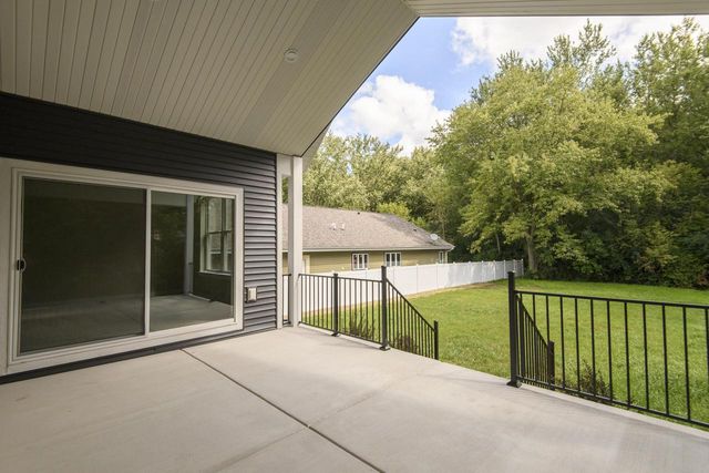 228 Evergreen STREET, Dousman, WI 53118