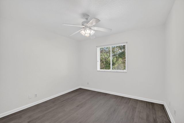 2806 S Evergreen Circle, Boynton Beach, FL 33426