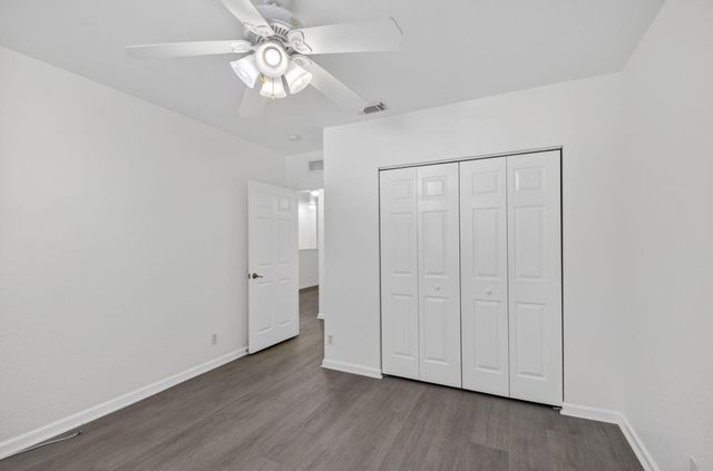 2806 S Evergreen Circle, Boynton Beach, FL 33426