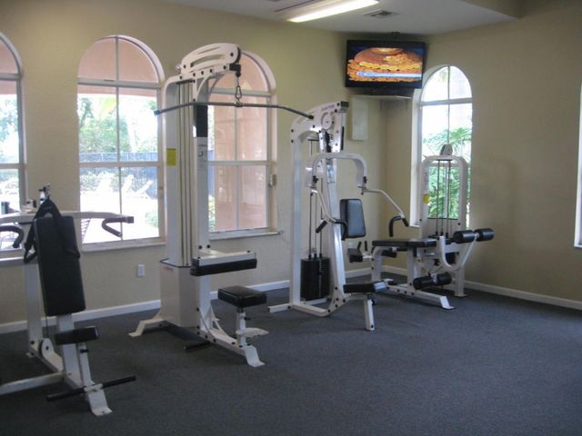 2806 S Evergreen Circle, Boynton Beach, FL 33426