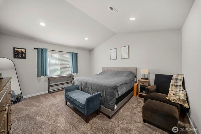 9966 Dotson Street SE, Yelm, WA 98597