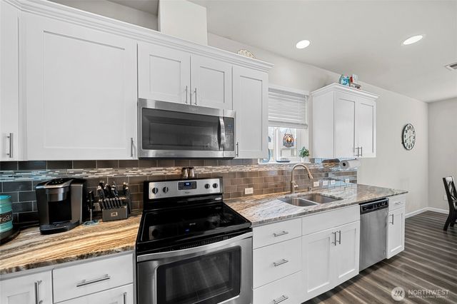 9966 Dotson Street SE, Yelm, WA 98597