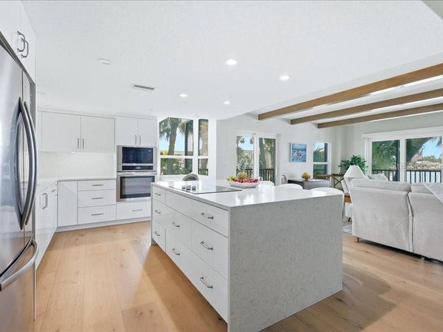 1848 SHORE DRIVE S 101, South Pasadena, FL 33707