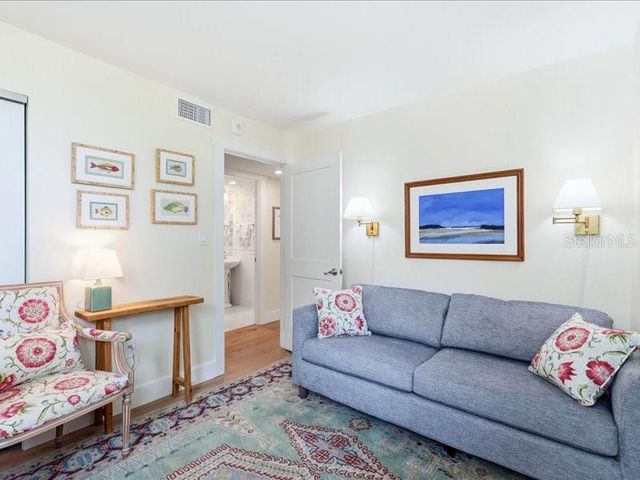 1848 SHORE DRIVE S 101, South Pasadena, FL 33707