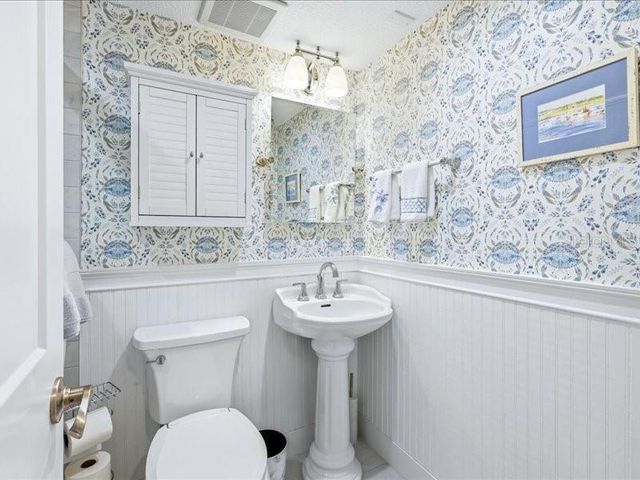 1848 SHORE DRIVE S 101, South Pasadena, FL 33707