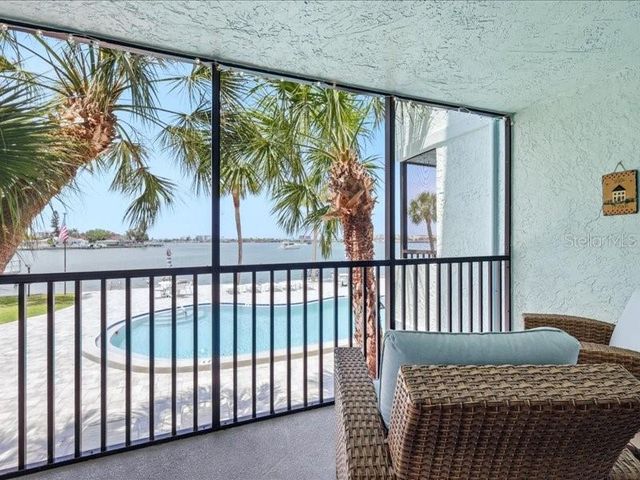 1848 SHORE DRIVE S 101, South Pasadena, FL 33707