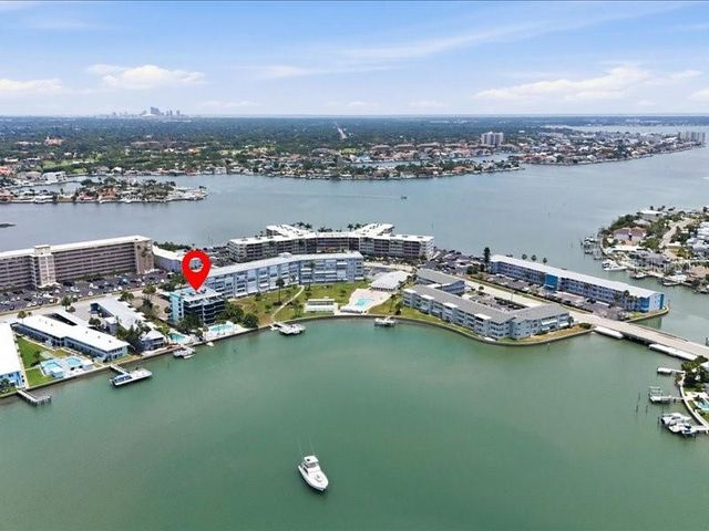 1848 SHORE DRIVE S 101, South Pasadena, FL 33707