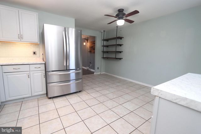 1012 WELLS ST, Conshohocken, PA 19428