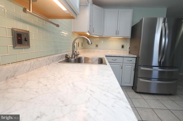 1012 WELLS ST, Conshohocken, PA 19428