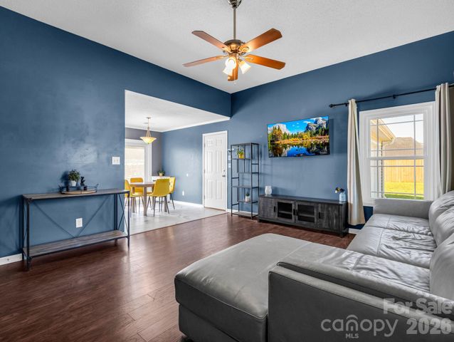 169 Oak Brook Lane, Gaffney, SC 29341