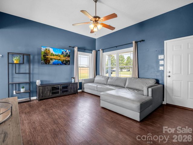 169 Oak Brook Lane, Gaffney, SC 29341