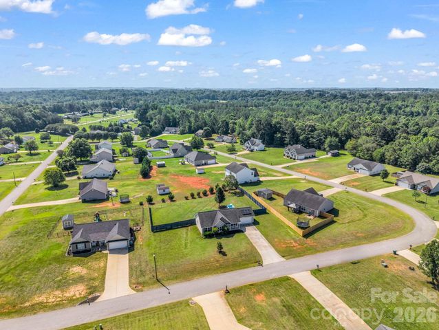 169 Oak Brook Lane, Gaffney, SC 29341