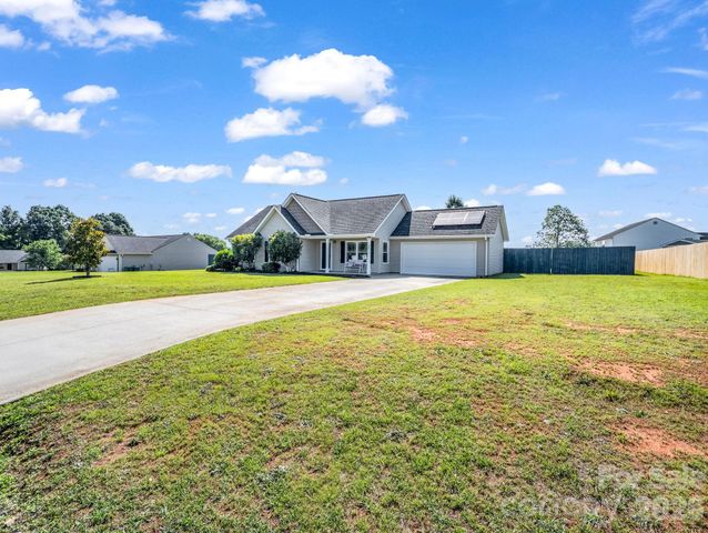 169 Oak Brook Lane, Gaffney, SC 29341