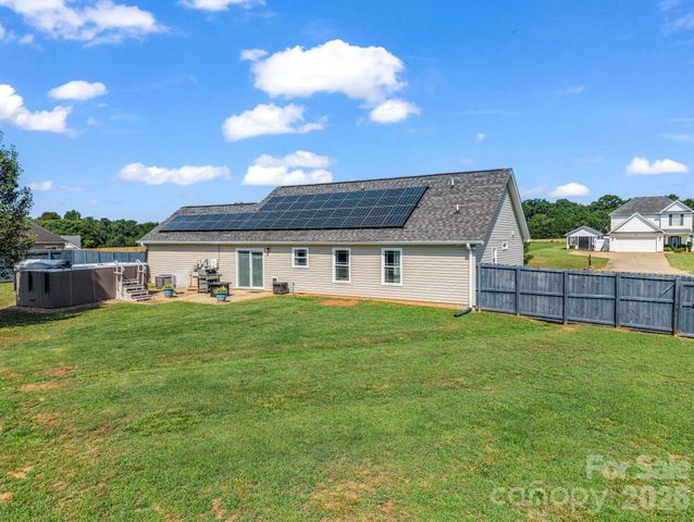 169 Oak Brook Lane, Gaffney, SC 29341