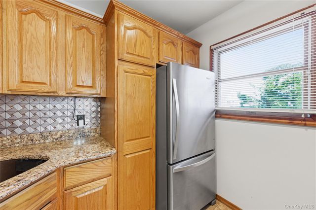403 Brookside Court, Copiague, NY 11726