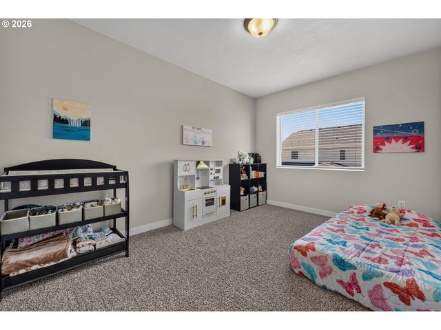 3131 S LINDEN St, Cornelius, OR 97113