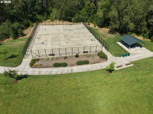 3131 S LINDEN St, Cornelius, OR 97113
