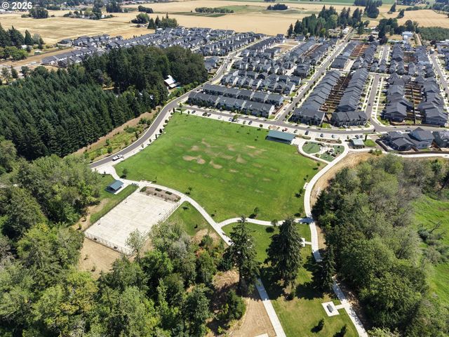 3131 S LINDEN St, Cornelius, OR 97113