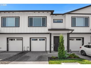 3131 S LINDEN St, Cornelius, OR 97113