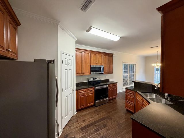 115 Patriot Pl, Dothan, AL 36305